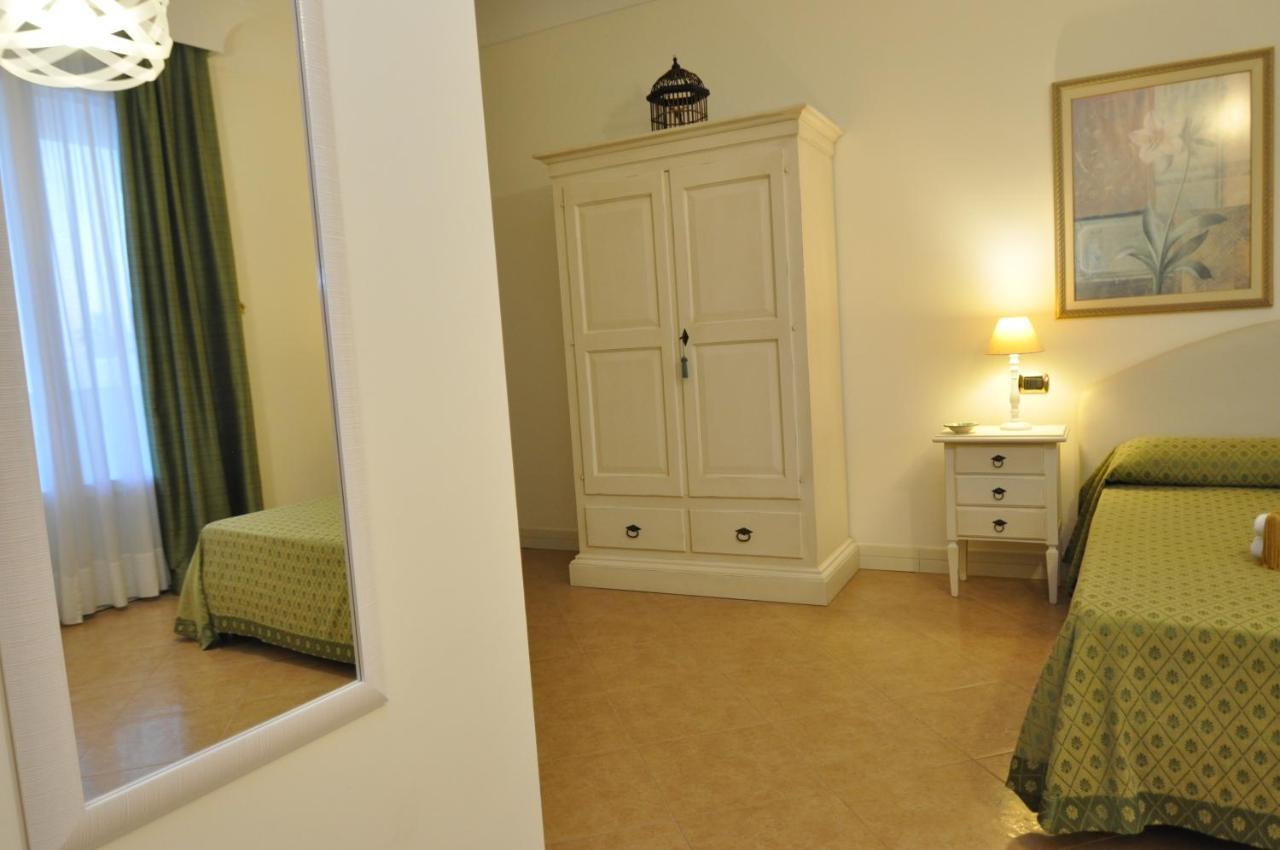 Villa Marcella Room Porto Cesareo Bagian luar foto