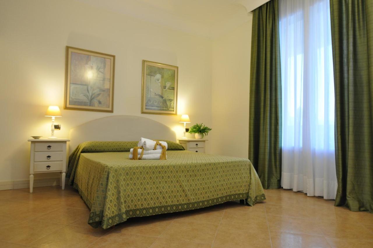 Villa Marcella Room Porto Cesareo Bagian luar foto