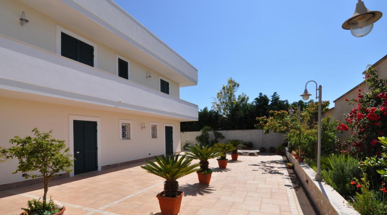 Villa Marcella Room Porto Cesareo Bagian luar foto